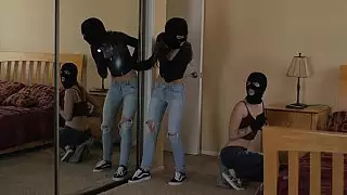 Lusty burglars